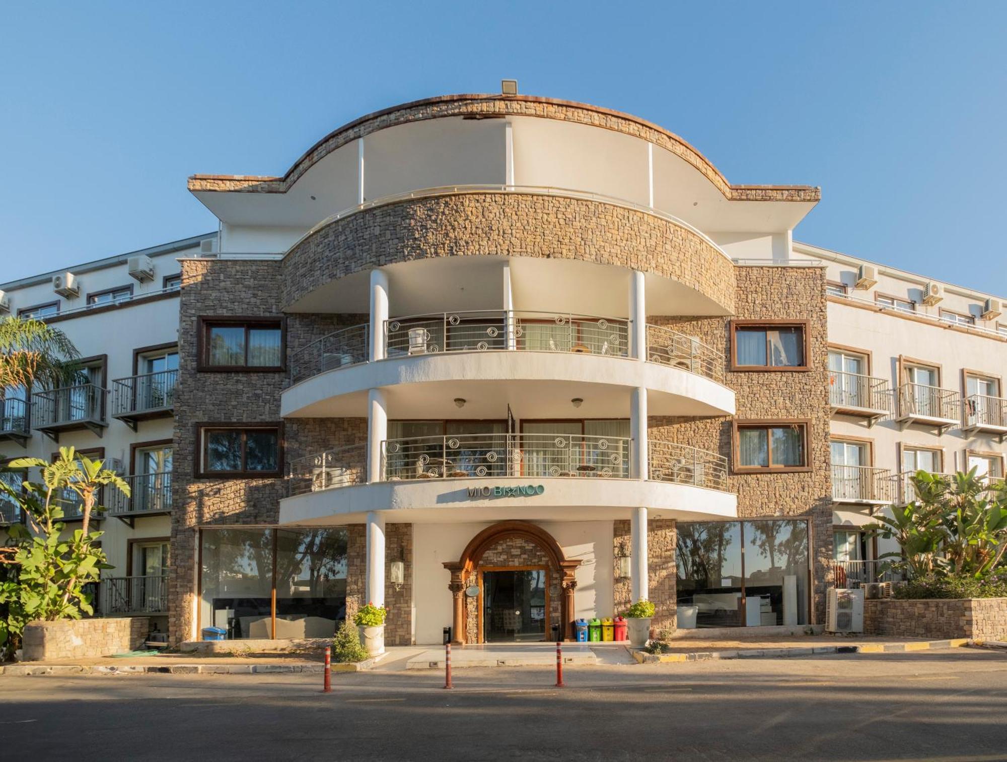Ladonia Hotels Mio Bianco Akyarlar Exterior foto