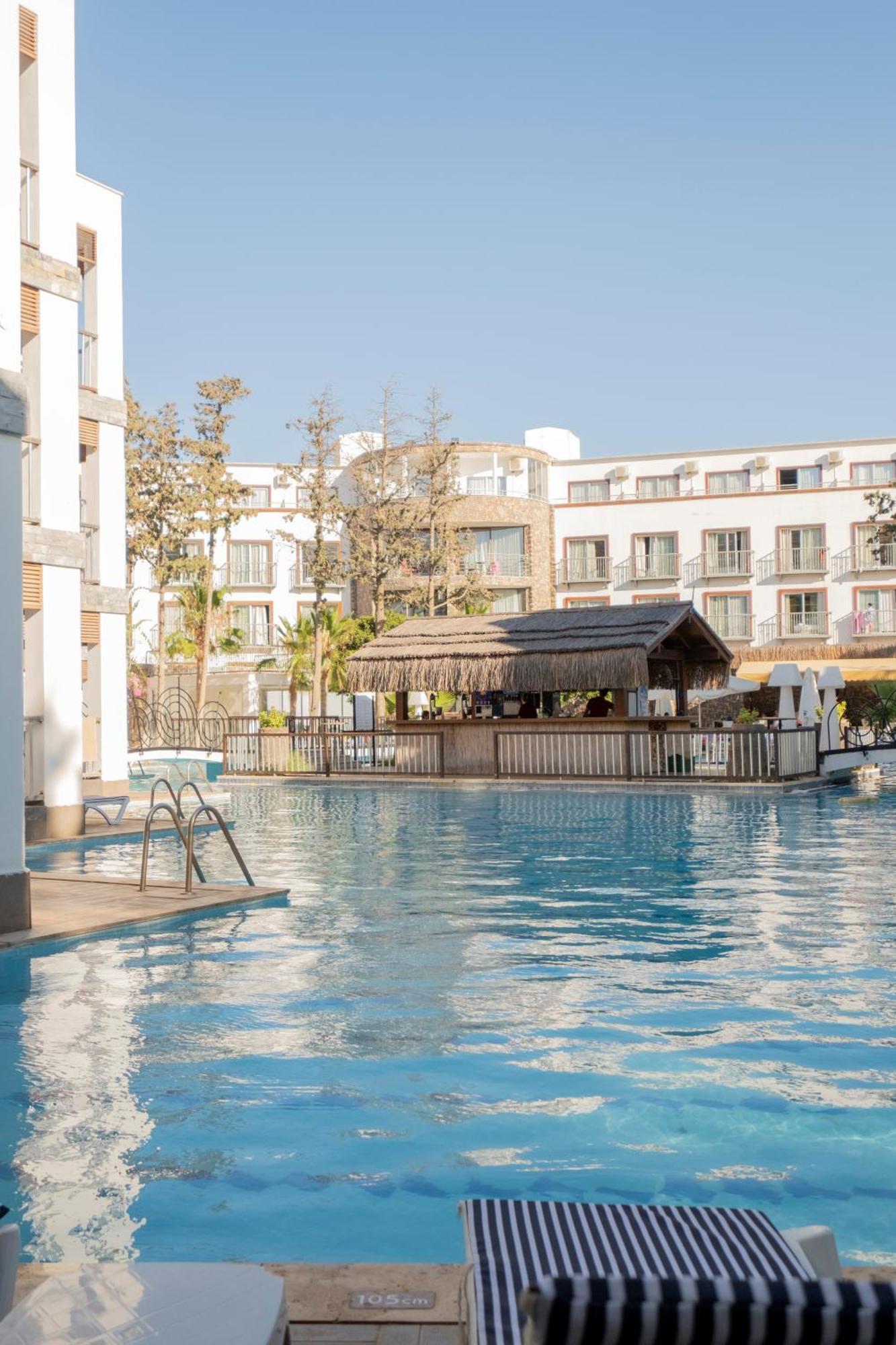 Ladonia Hotels Mio Bianco Akyarlar Exterior foto