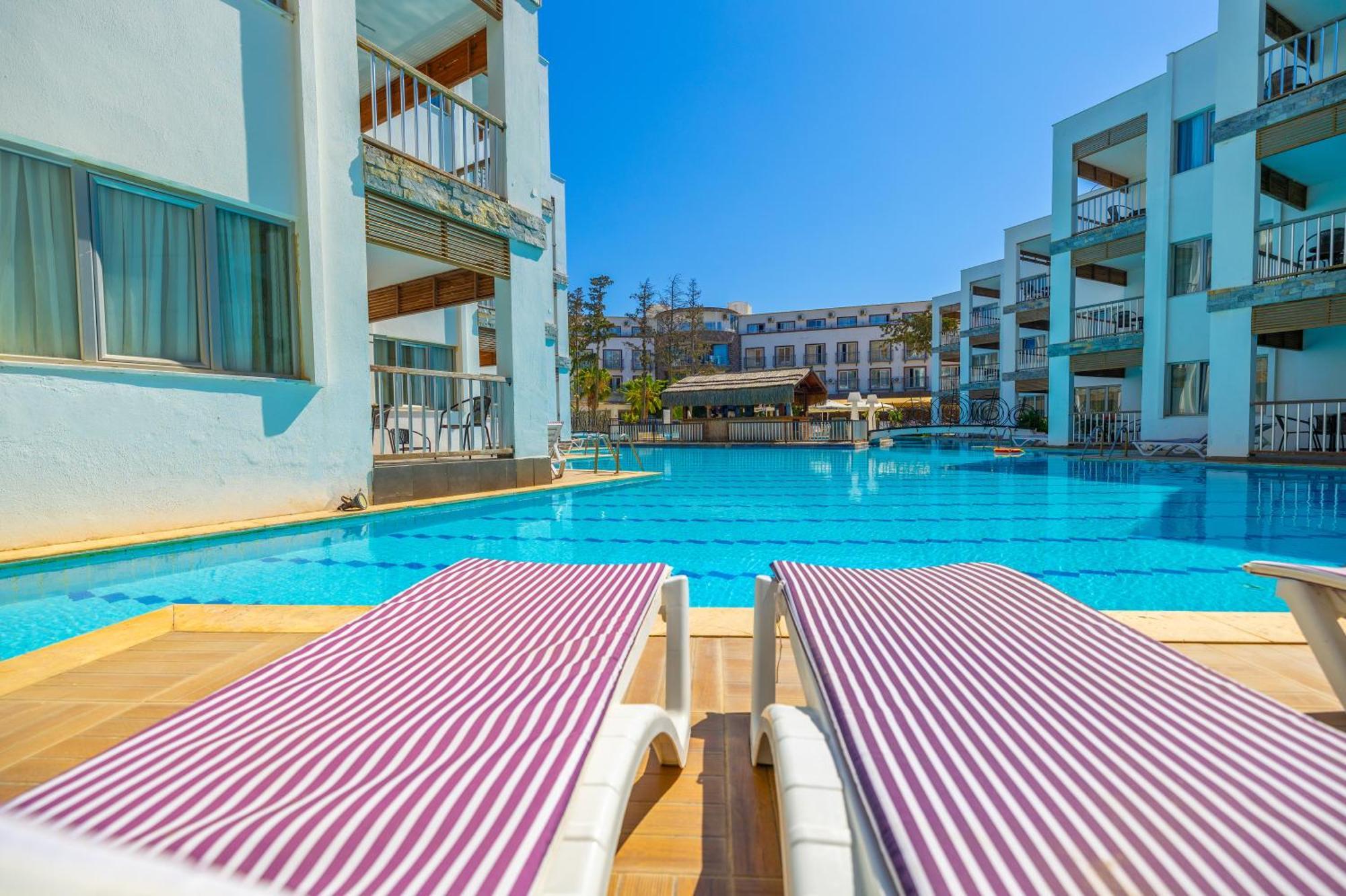 Ladonia Hotels Mio Bianco Akyarlar Exterior foto